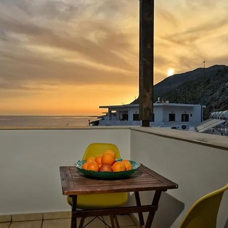 Sfakian Horizon Hotel Hora Sfakion Exterior photo